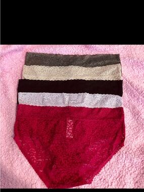 Pack of Lace High-Waist Women's Briefs — Multi-Color Set